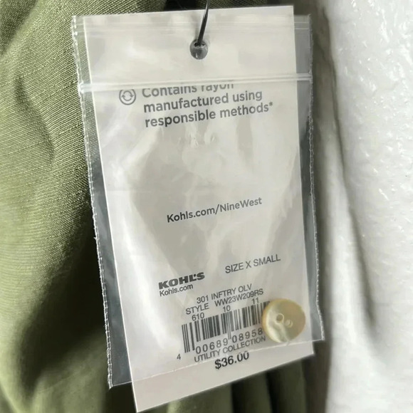 NWT Nine West Halter Top - Picture 2 of 4